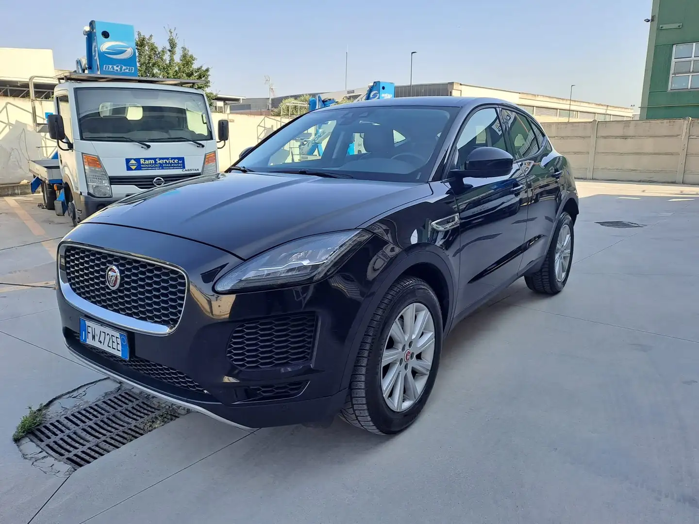 Jaguar E-Pace E-Pace 2.0d i4 awd 150cv auto my19 Nero - 1