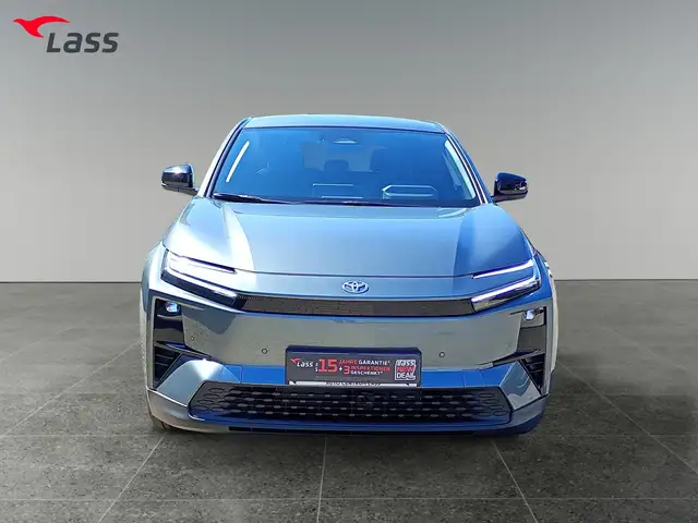 Toyota C-HR view 9