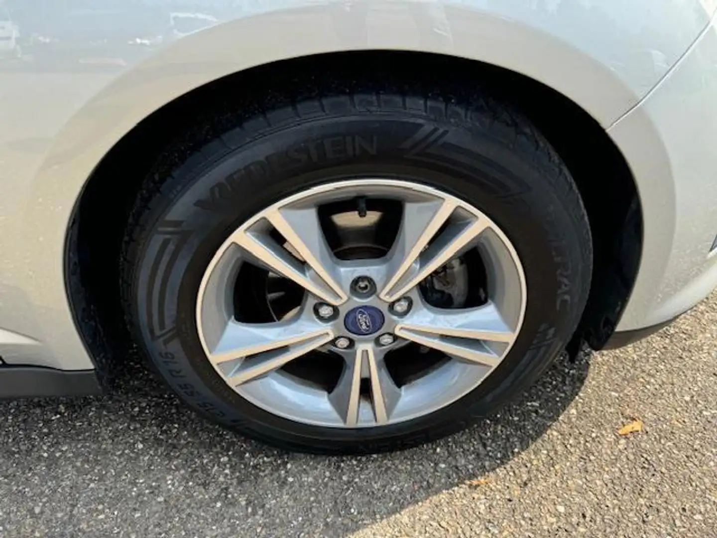 Ford C-Max 1.0 Trend, '14, nette en luxe auto, nwe. distribut Grigio - 2