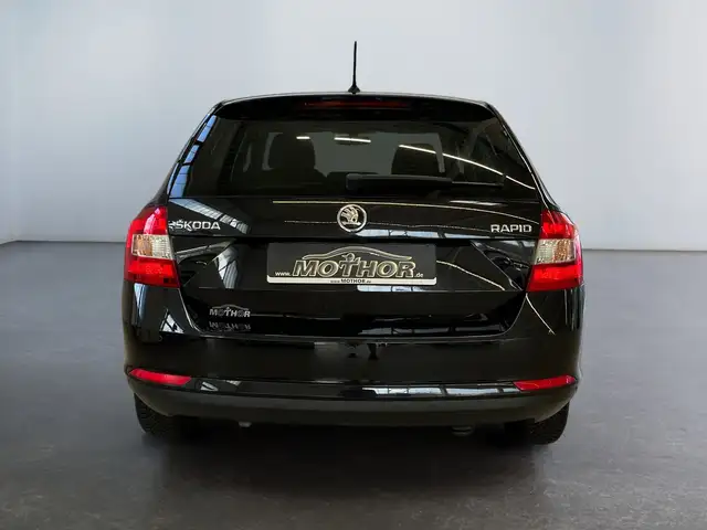 Skoda Rapid view 5