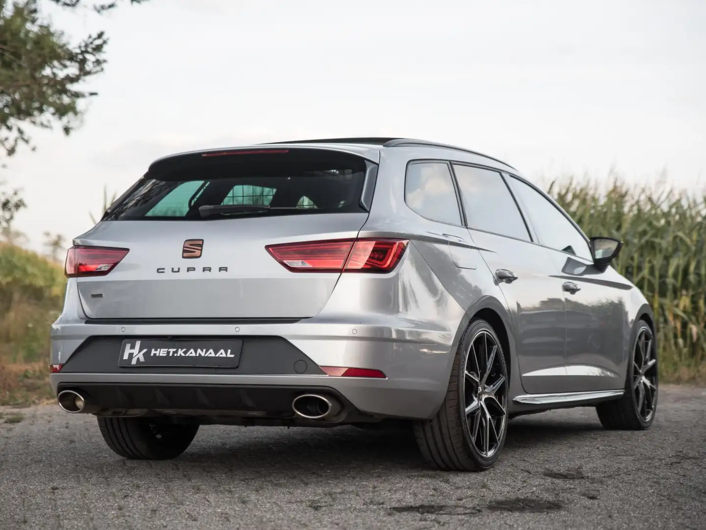 SEAT Leon ST 2.0 4DRIVE CUPRA Pano Virtual Keyless Schaal Argent - 2