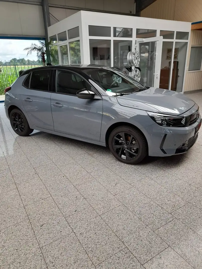 Opel Corsa F GS 1.2 Turbo Automatik Gris - 1