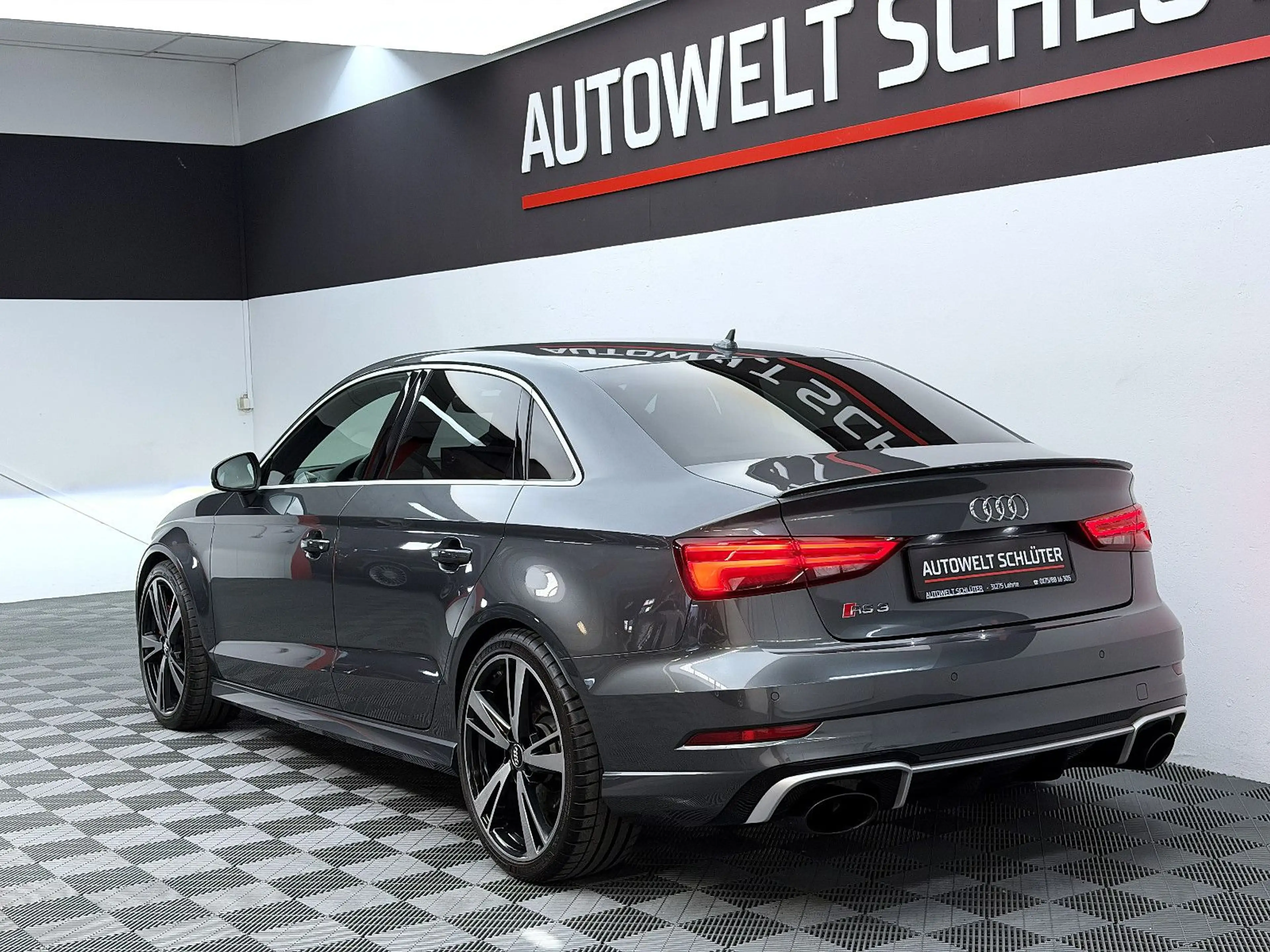 Audi RS3 Lim. 2.5 TFSI Quattro *RS-SITZE*NO-OPF* — photo 3