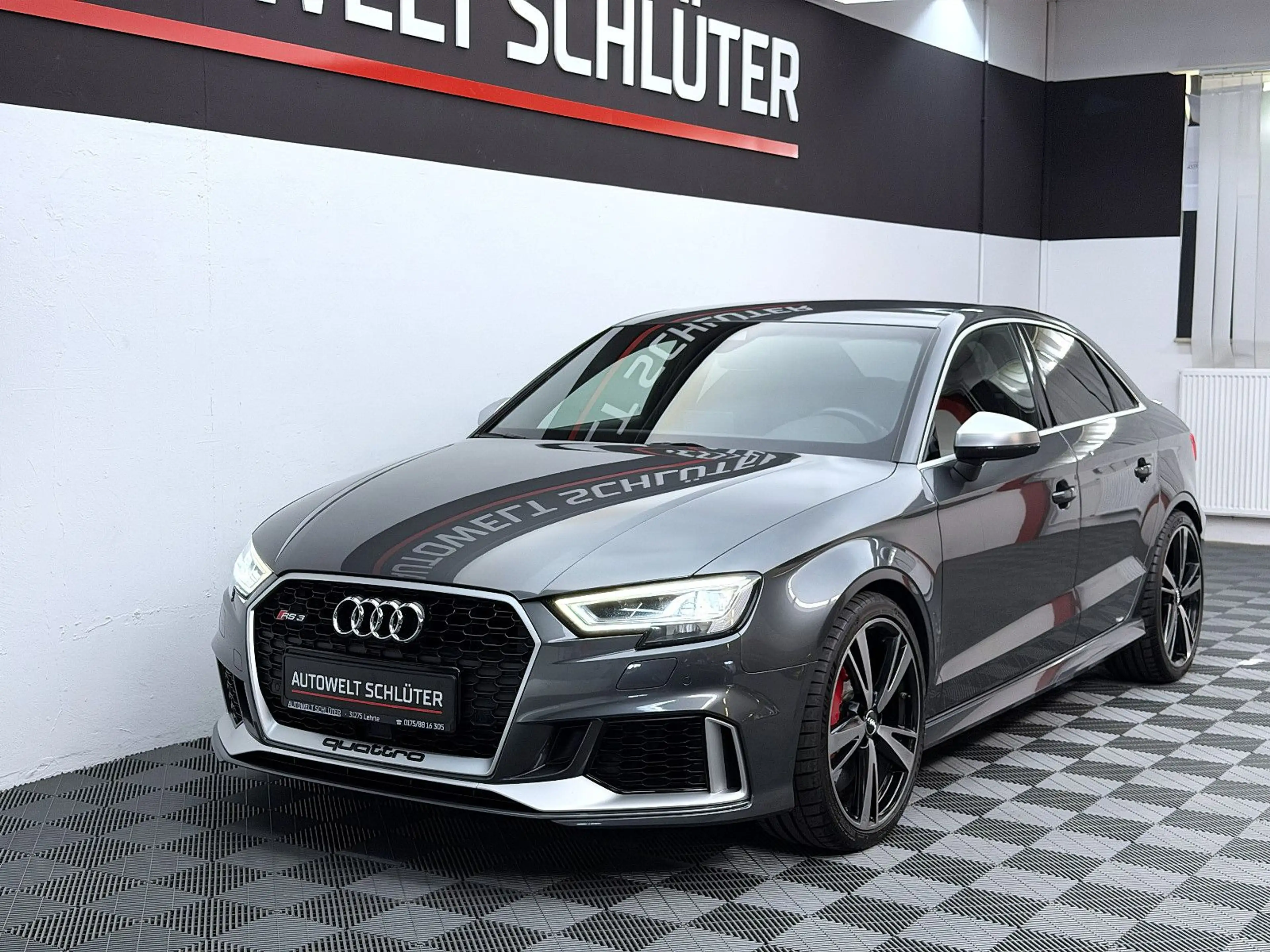 Audi RS3 Lim. 2.5 TFSI Quattro *RS-SITZE*NO-OPF*