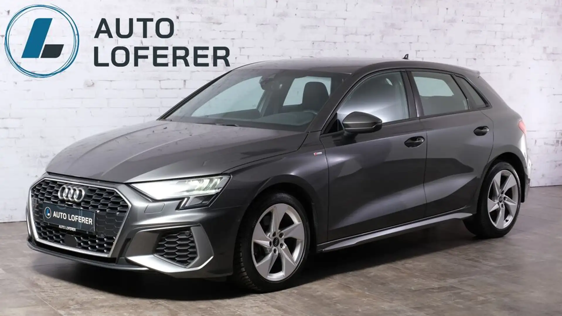Audi A3 30 TDI S line Grau - 1