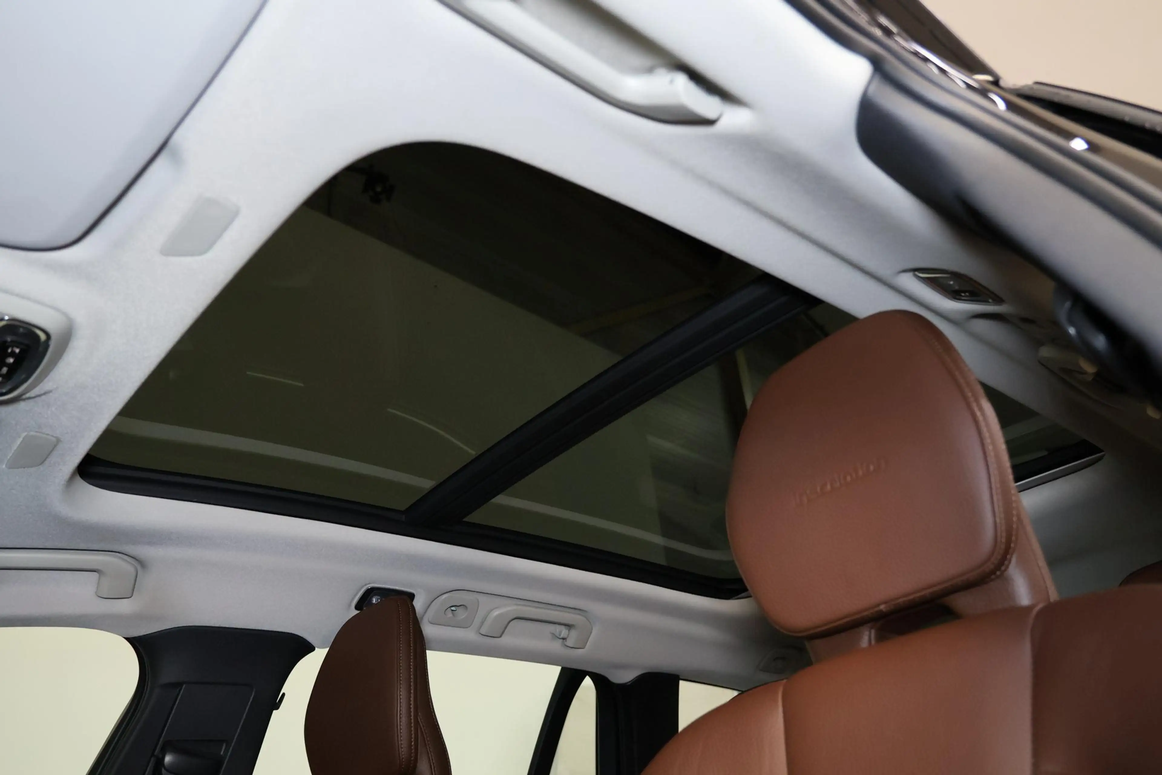 Volvo V60 2.0 T4 Inscription - Panorama/schuifdak - IntelliS — photo 6