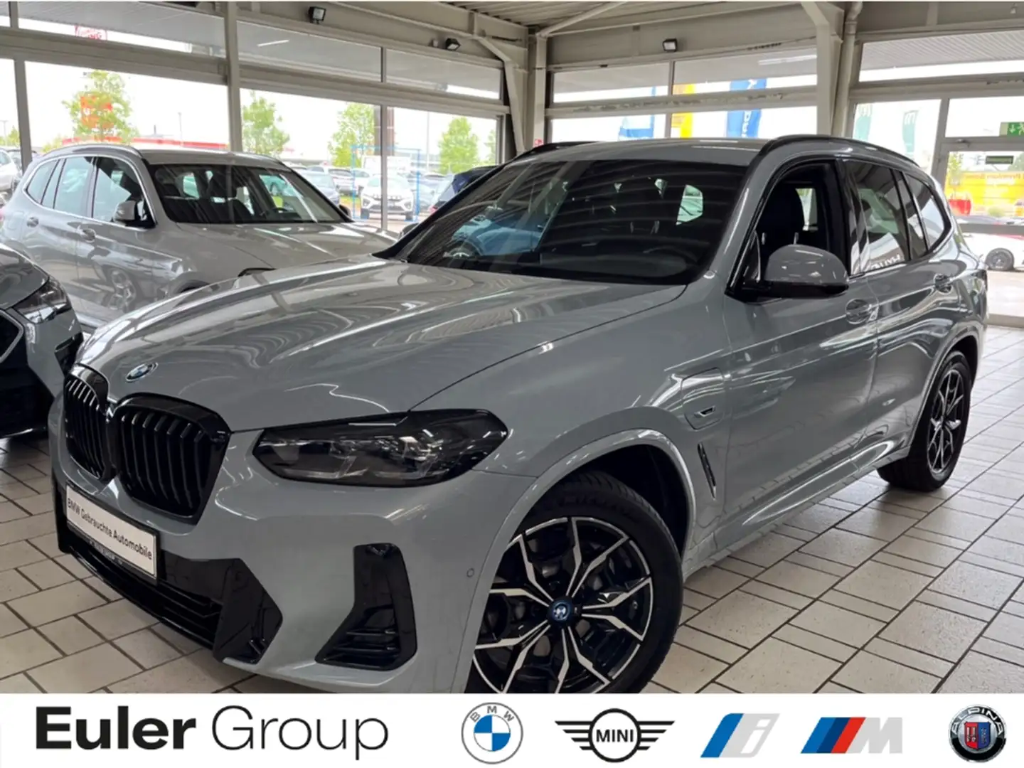 BMW X3 xDrive 30e M-Sport AHK Navi LED El. Heckklappe DAB Gris - 1