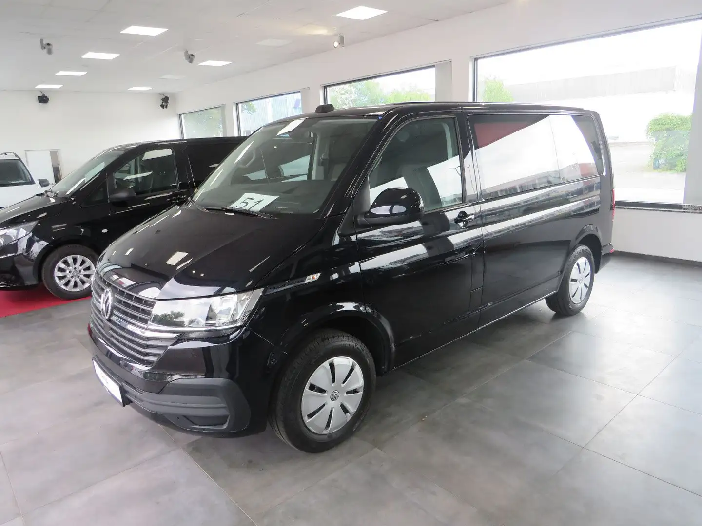 Volkswagen T6 Stolle Bestattungswagen / Leichenwagen Schwarz - 1