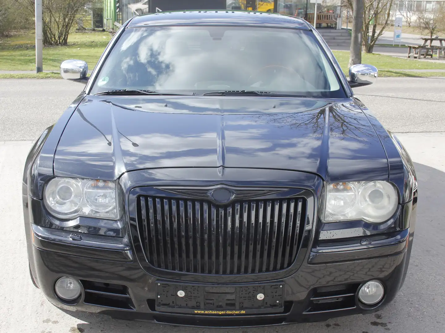 Chrysler 300C 3.0 CRD Autom Leder Sitzheizung SHD DVD Schwarz - 2