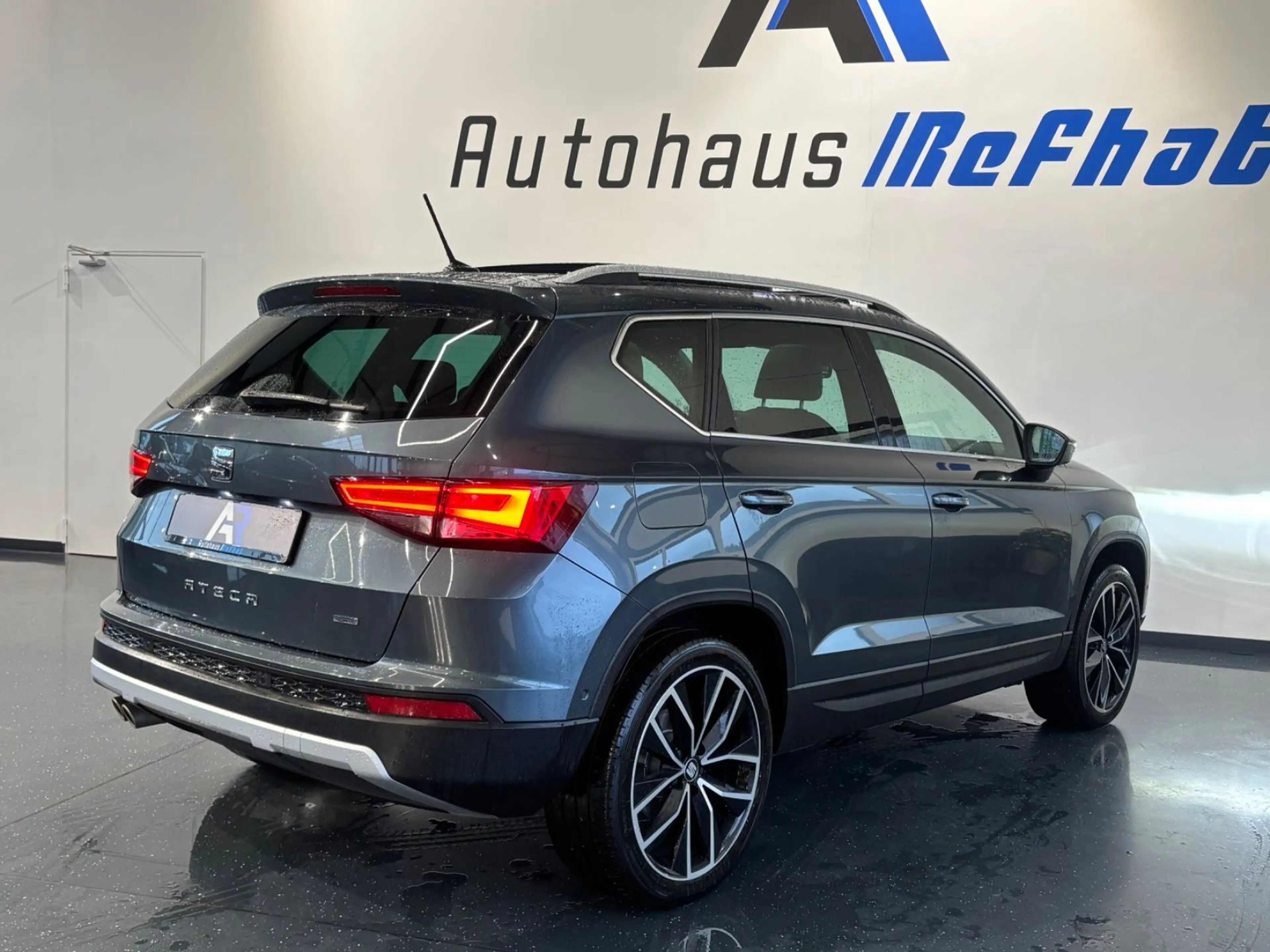 SEAT Ateca Xcellence 4Drive*Panorama*Leder*LED*KEYLES — photo 11