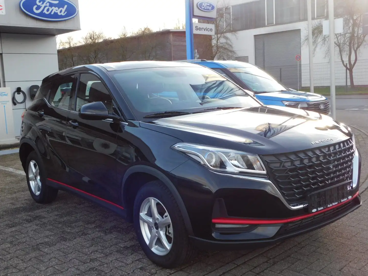 DFSK Fengon 500 Automatik / Leder / Kamera / Klima Noir - 1