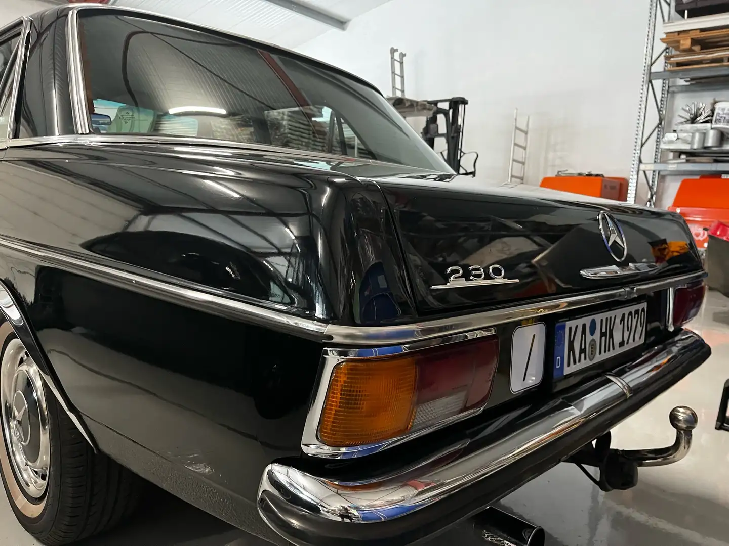 Mercedes-Benz 230 Чорний - 2