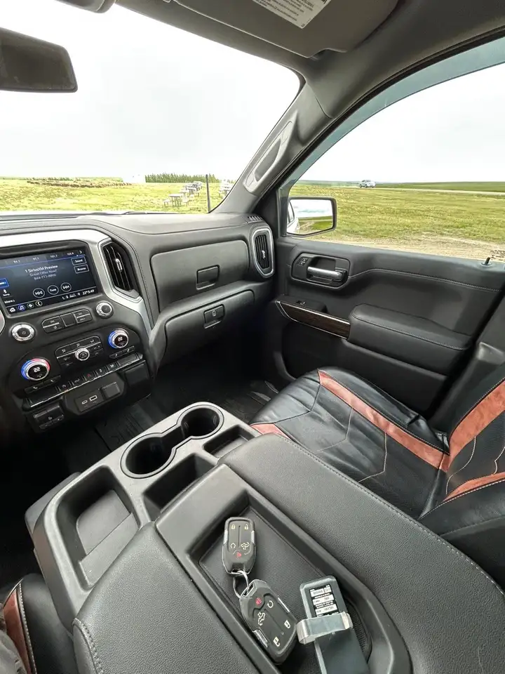 GMC Sierra 1500 снимка GMC Sierra 1500