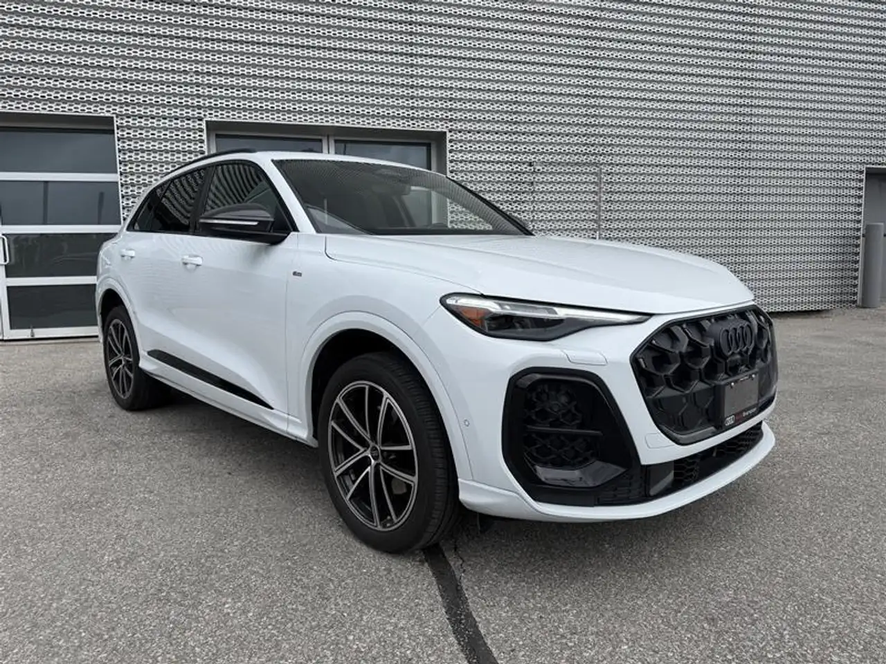 Audi Q5 снимка Audi Q5