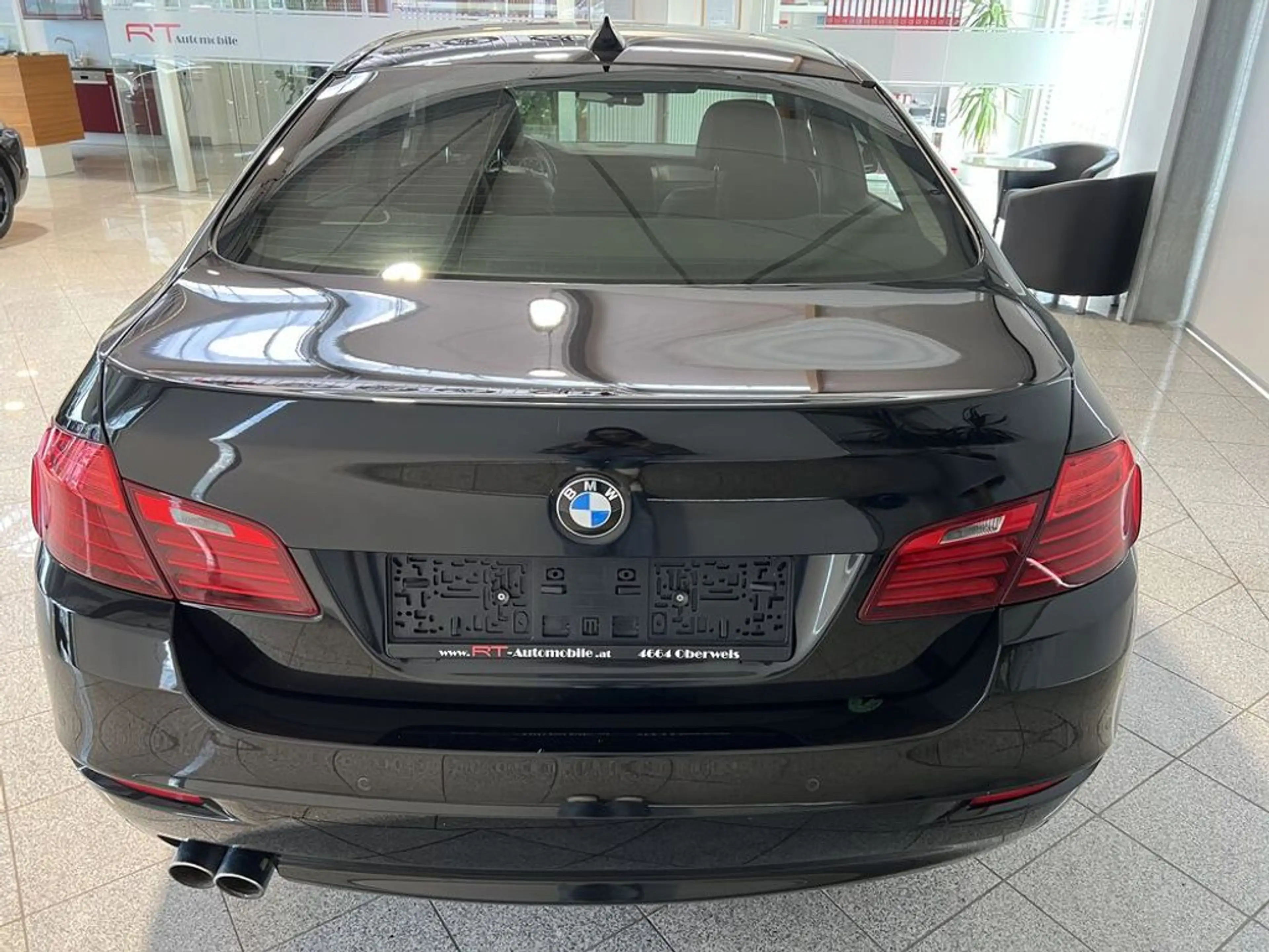 BMW 520 d Limousine — photo 4