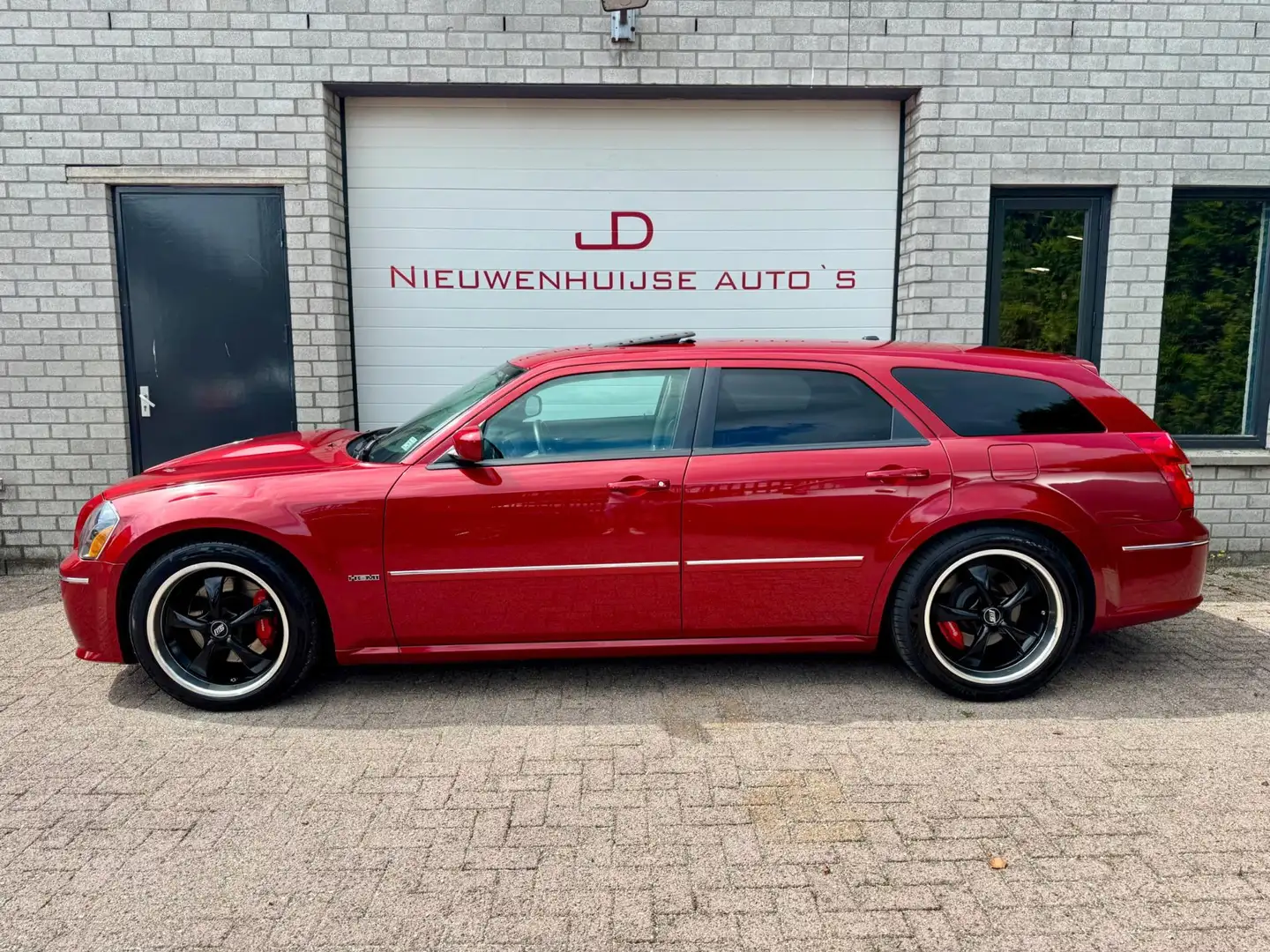 Dodge Magnum 6.1 SRT-8 425pk, 3e eigenaar, clean title, 44.462k Rouge - 2