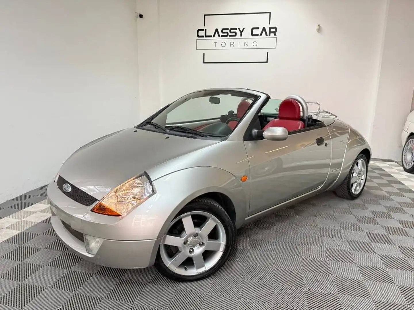 Ford Streetka 1.6 Roadster Silber - 1