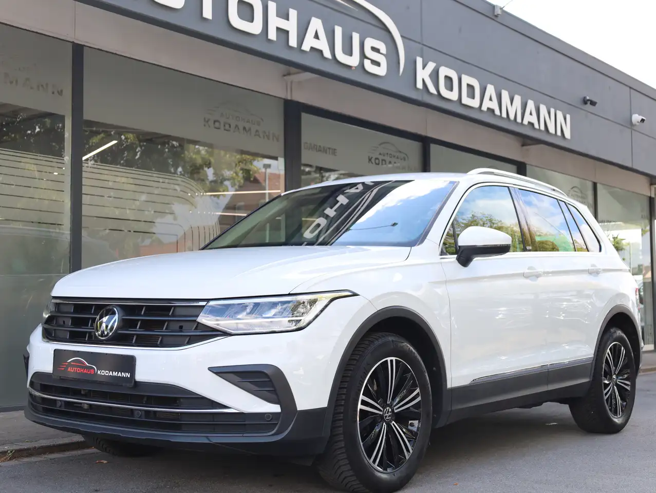 Volkswagen Tiguan Move 1.5TSI*AHK*Kamera*SHZ*ACC*AppleCar, миниатюра 6