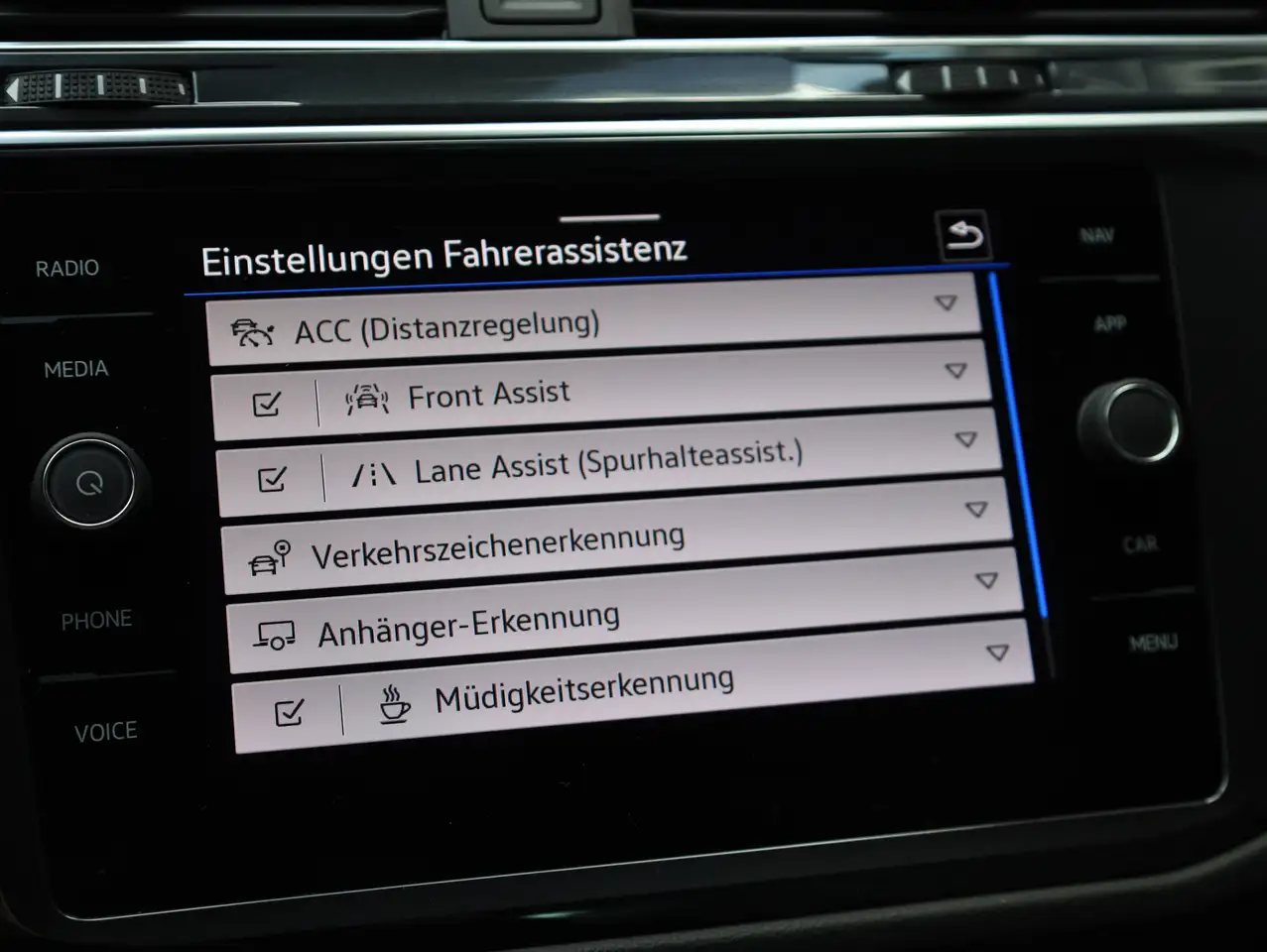 Volkswagen Tiguan Move 1.5TSI*AHK*Kamera*SHZ*ACC*AppleCar, миниатюра 24