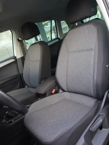 Volkswagen Tiguan view 14