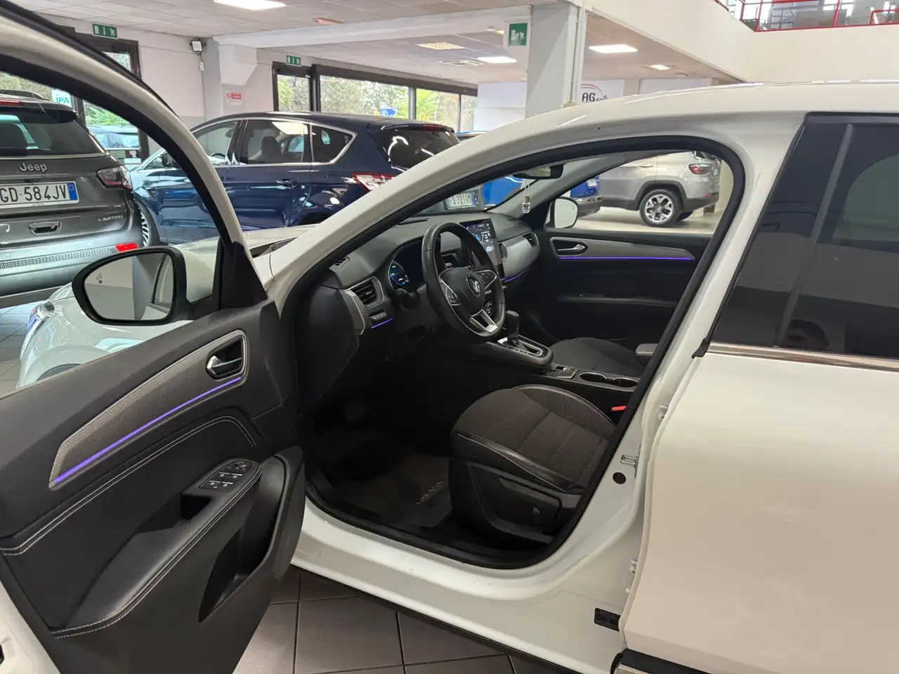 Renault Arkana Full Hybrid E-Tech 145 CV Techno, миниатюра 6