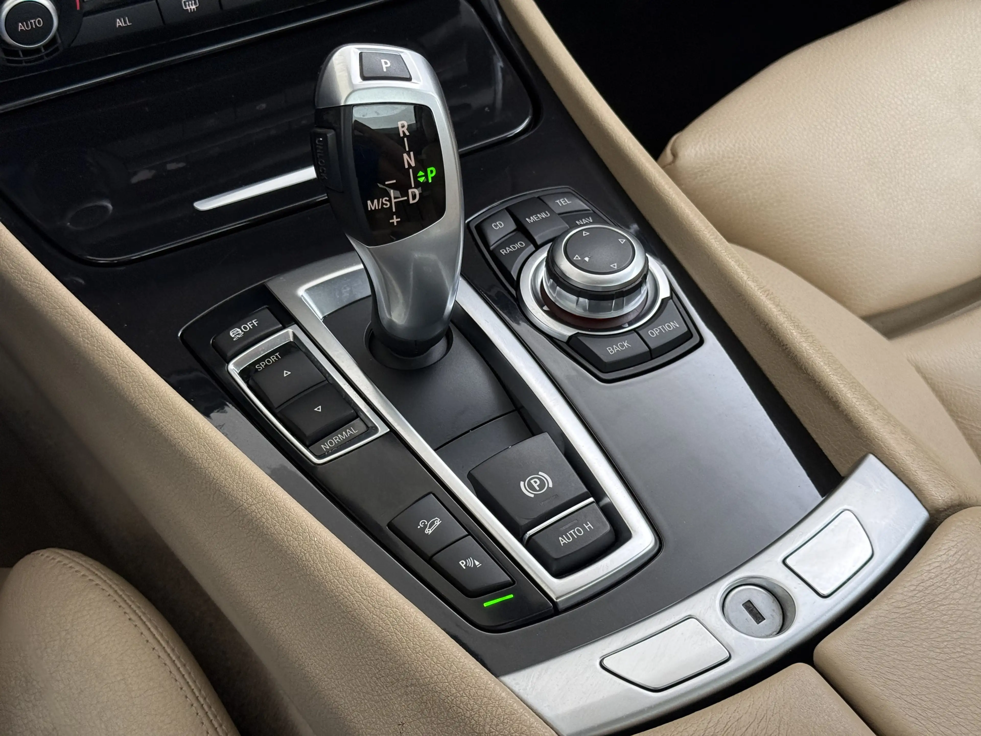 BMW 535 5-serie Gran Turismo 535xi 306PK Automaat Panorama — photo 19