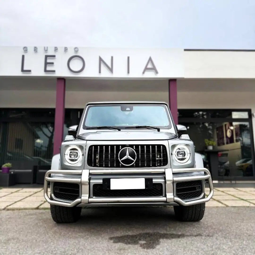 Mercedes-Benz G 63 AMG 63 AMG Premium Plus 585cv auto Gris - 2