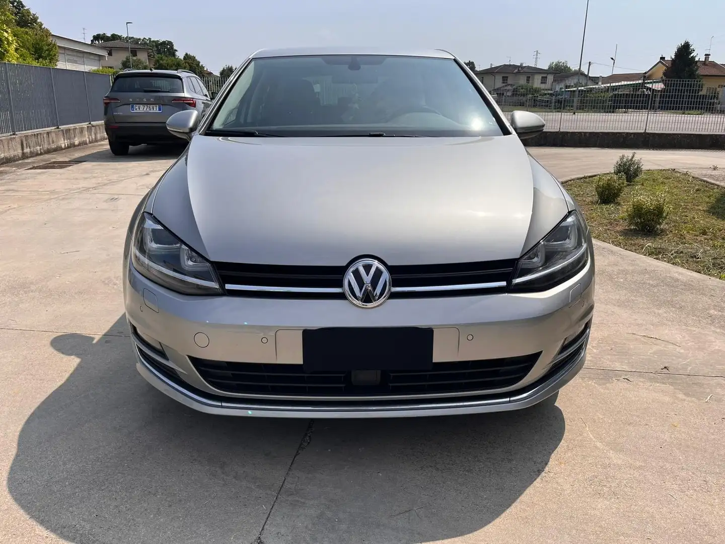 Volkswagen Golf Golf 7  5p 2.0 tdi Highline 150cv dsg Grigio - 1