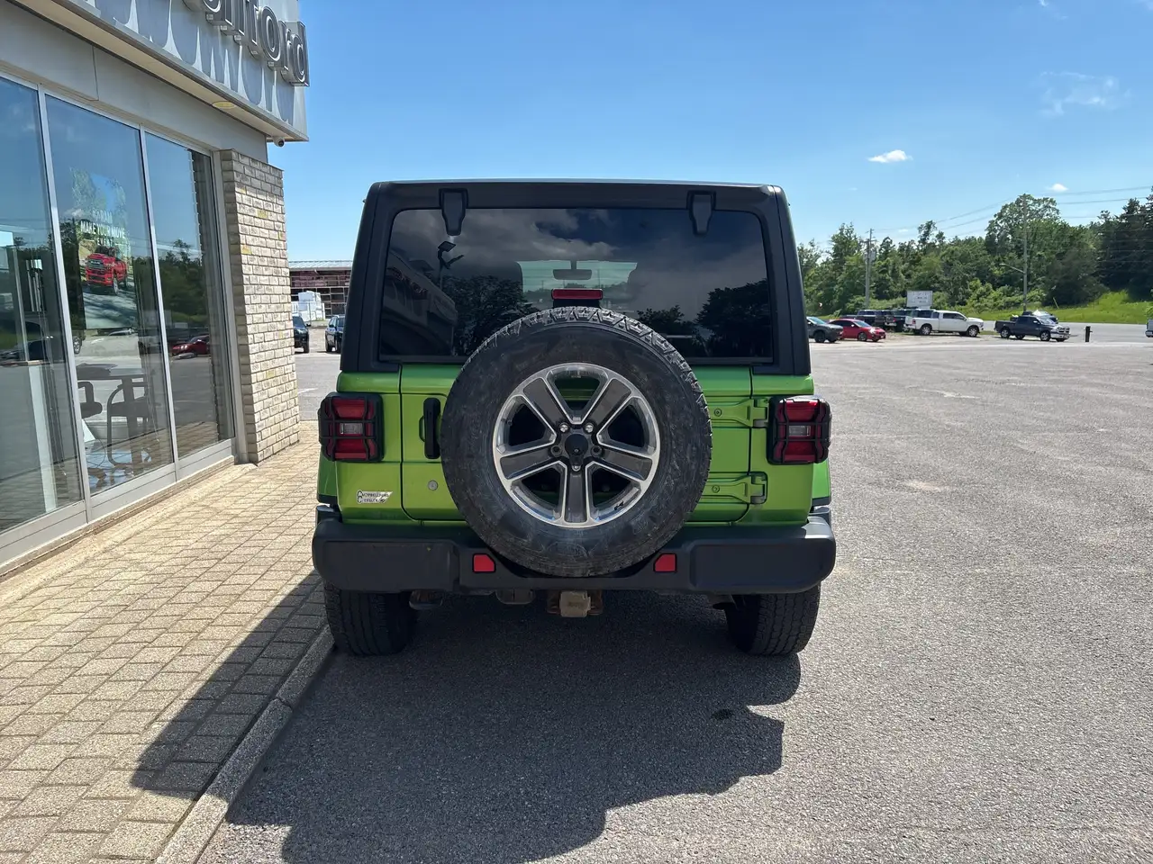 Jeep Wrangler снимка Jeep Wrangler