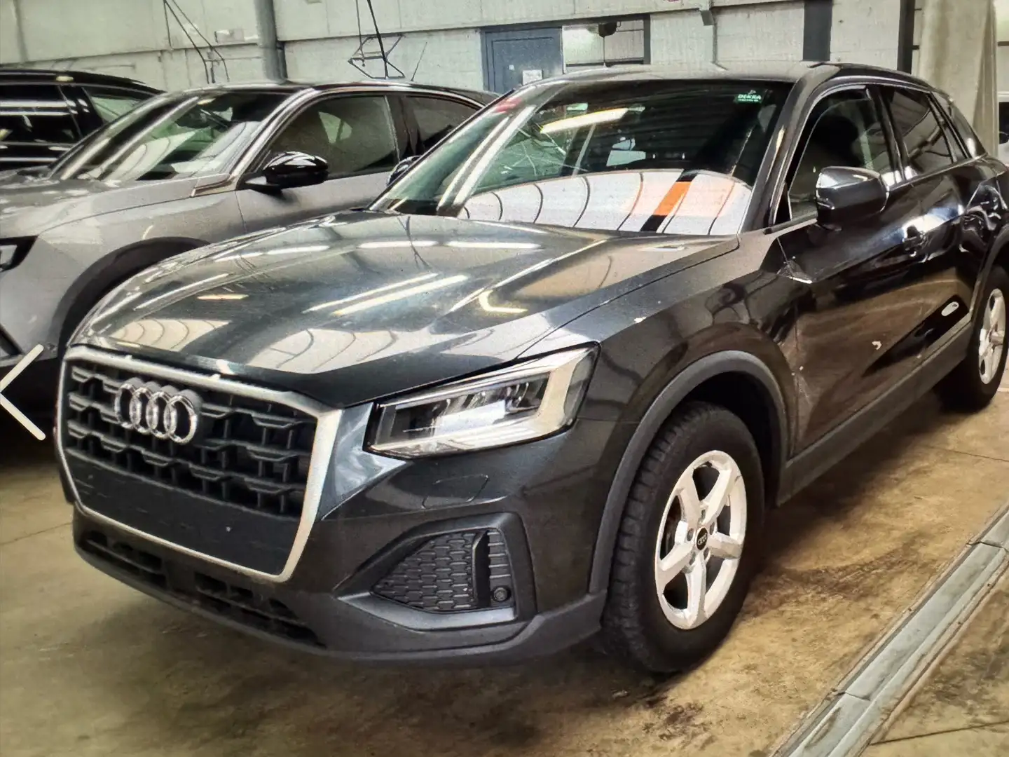 Audi Q2 Q2 30 1.0 tfsi Grau - 1