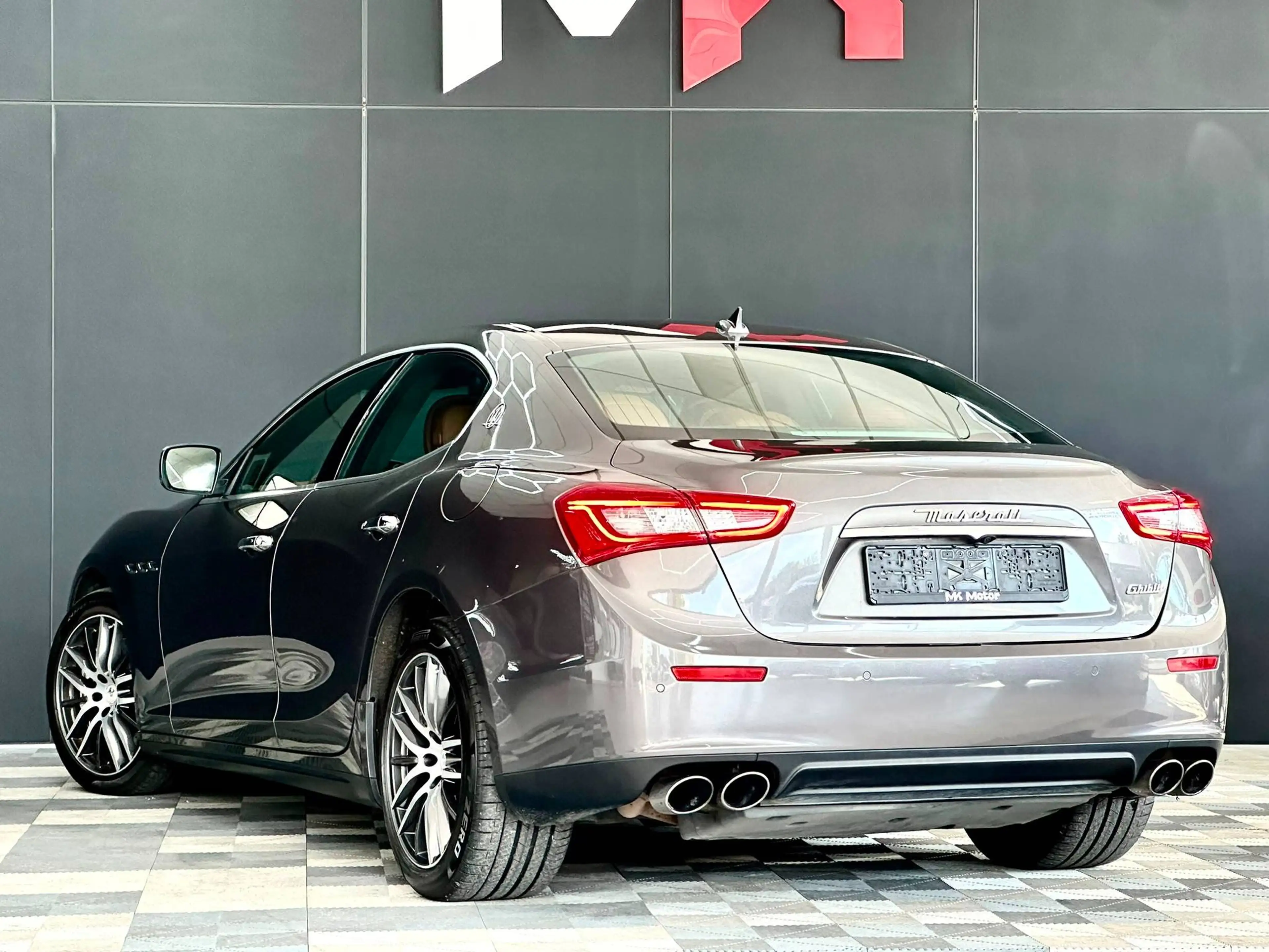 Maserati Ghibli 🟢 3.0 DIESEL V6 275CV — photo 5
