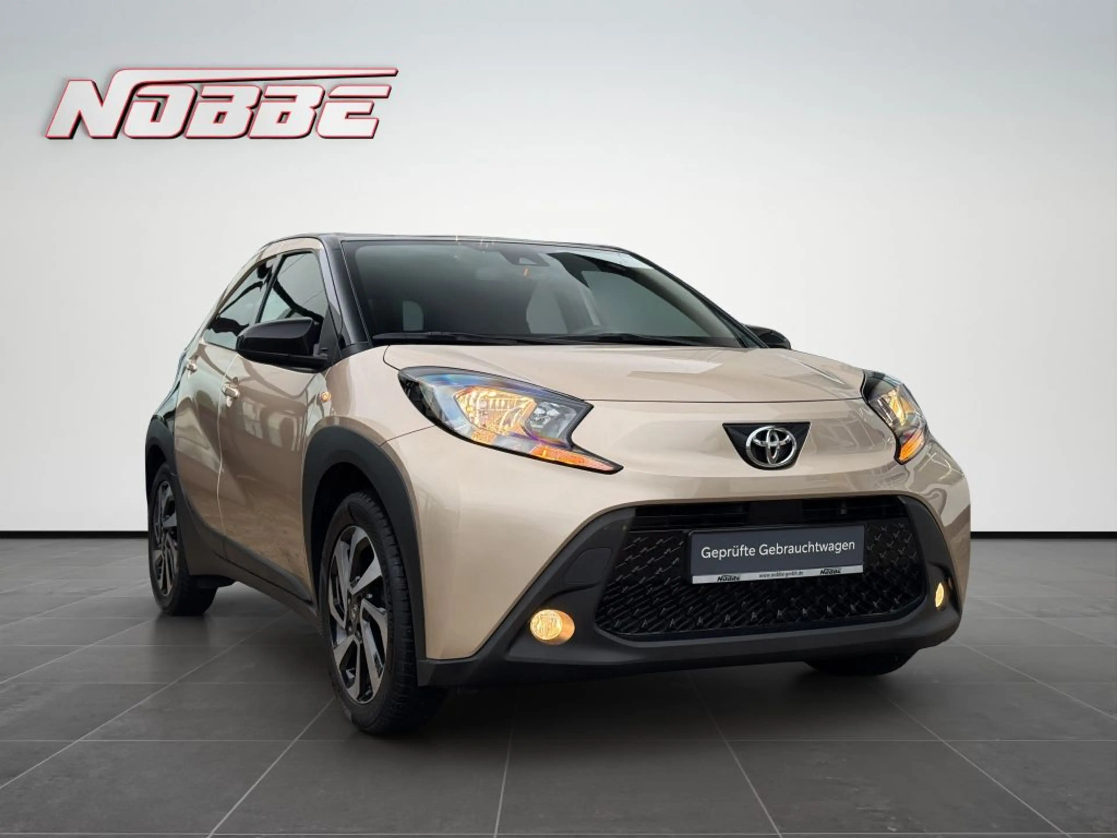 Toyota Aygo X Pulse *Sitzheizung+Kamera+Bluetooth* — photo 7