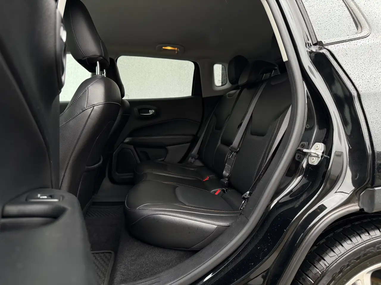 Jeep Compass 1.4 — photo 10 sur 21