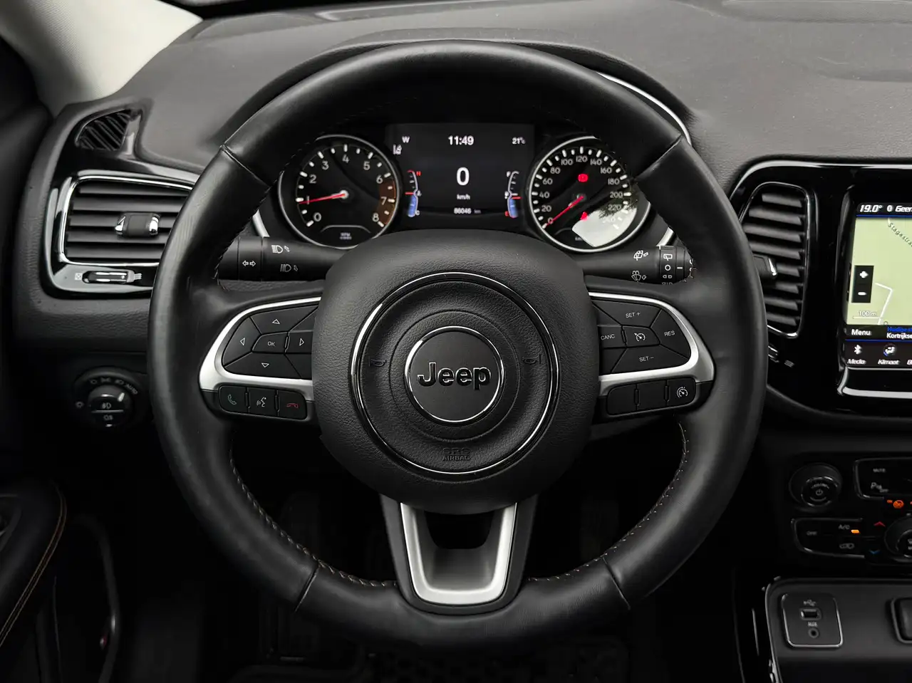 Jeep Compass 1.4 — photo 14 sur 21