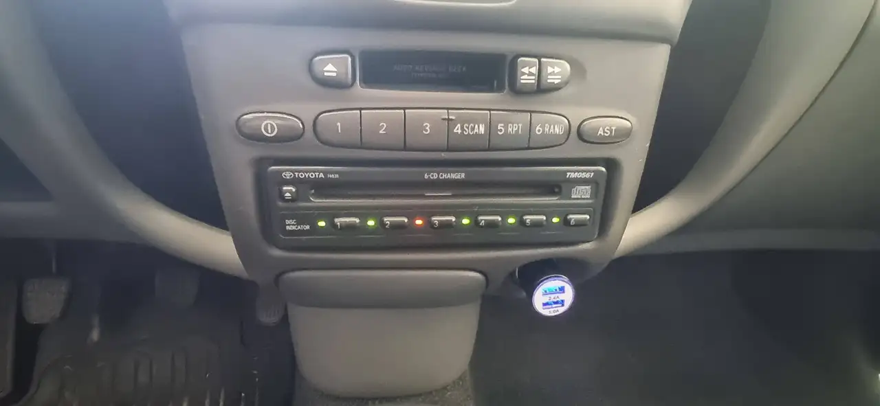 Toyota Yaris 1.0, foto 9