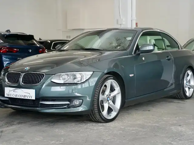 BMW 330 BMW 330i CABRIOLET LUXE 272 CH - 14 000 KM - ÉTAT COLLECTION