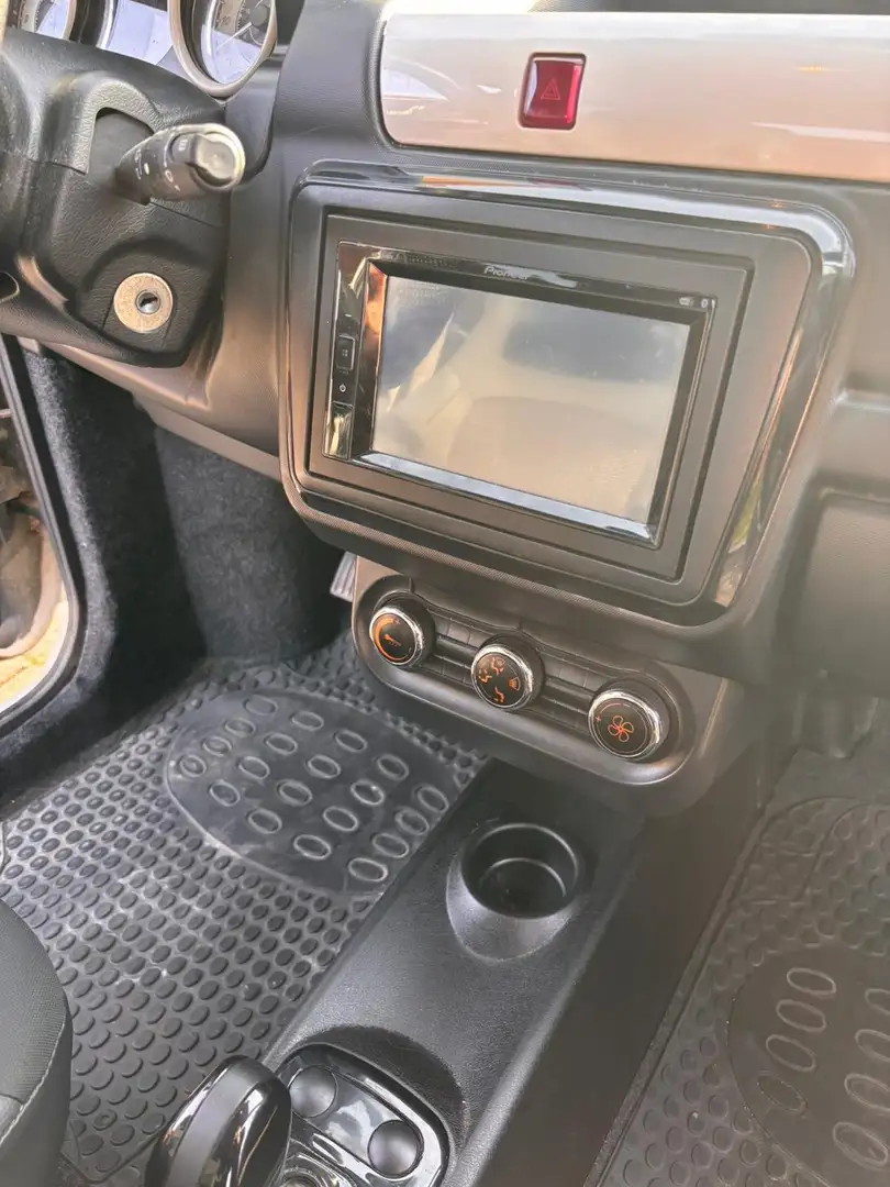 Microcar M.Go Weiß - 2