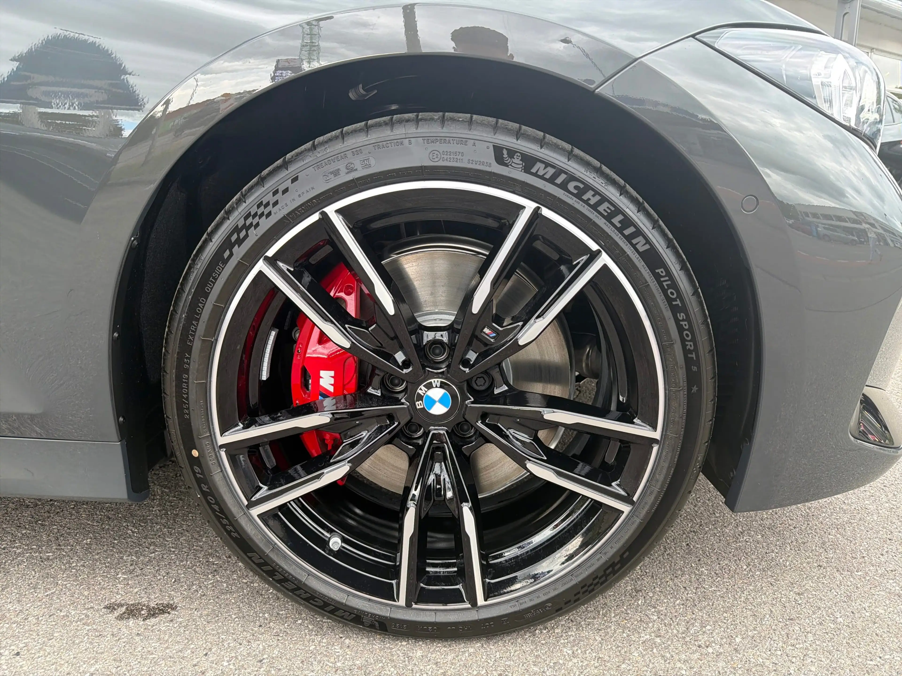 BMW 340 M340i xDrive Touring — photo 14