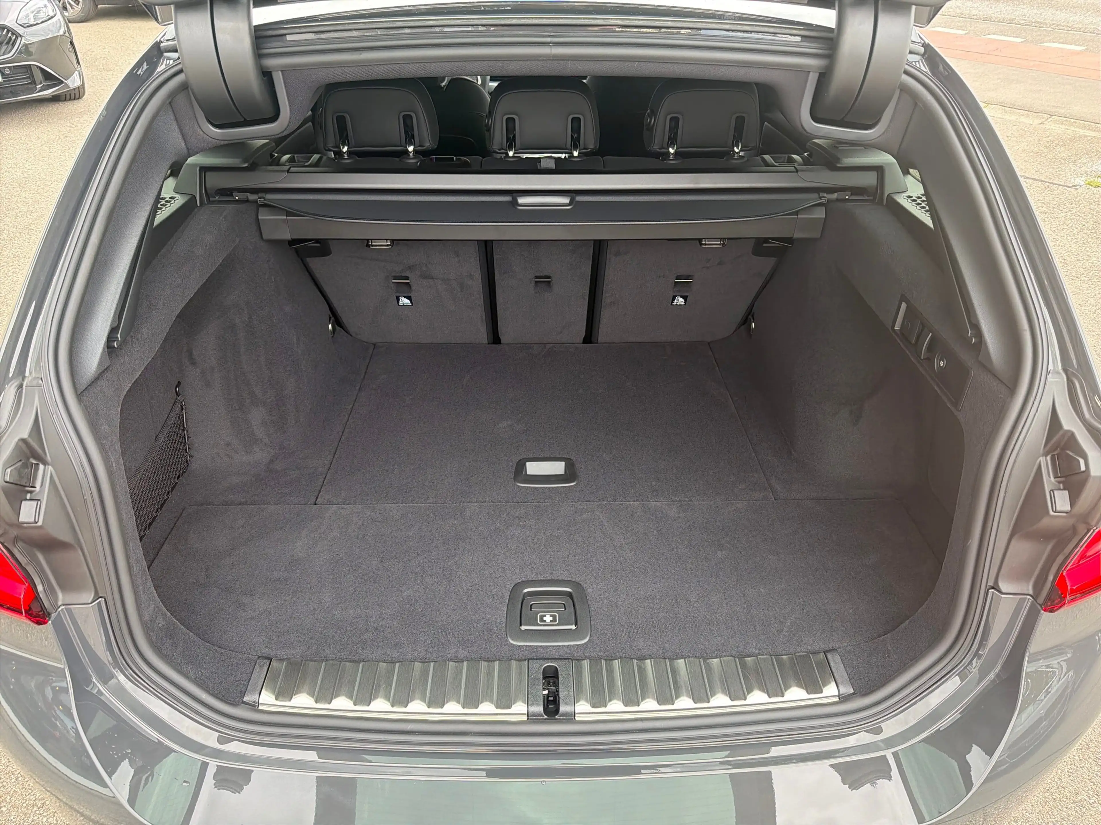 BMW 340 M340i xDrive Touring — photo 7