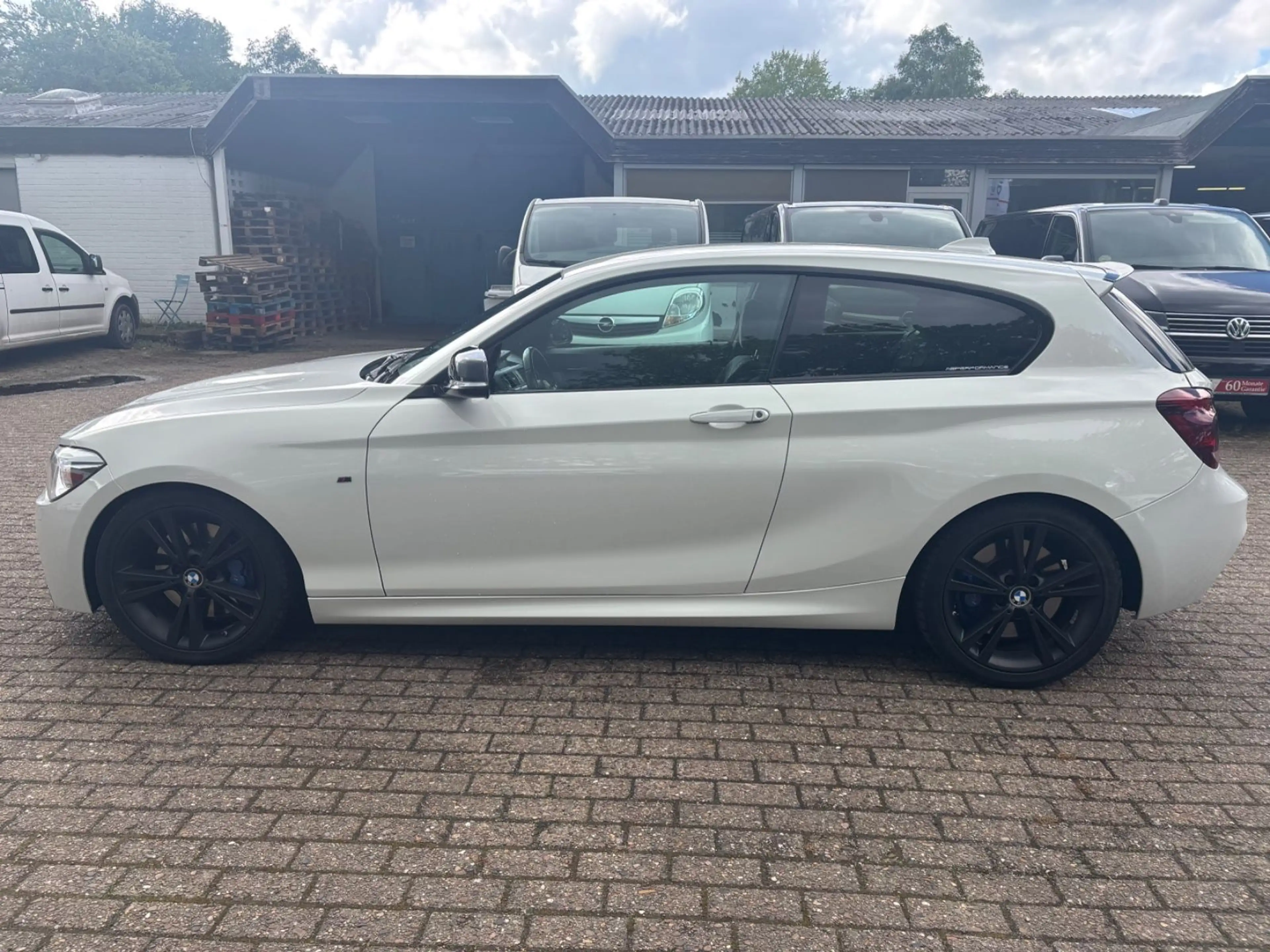 BMW 135 i xDrive Aut. Navi Bi-Xenon Keyless Kamera — photo 2