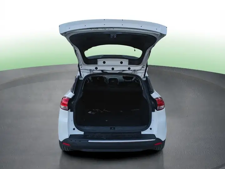 Renault Clio Sport Tourer TCe Energy Zen 2018, foto 14