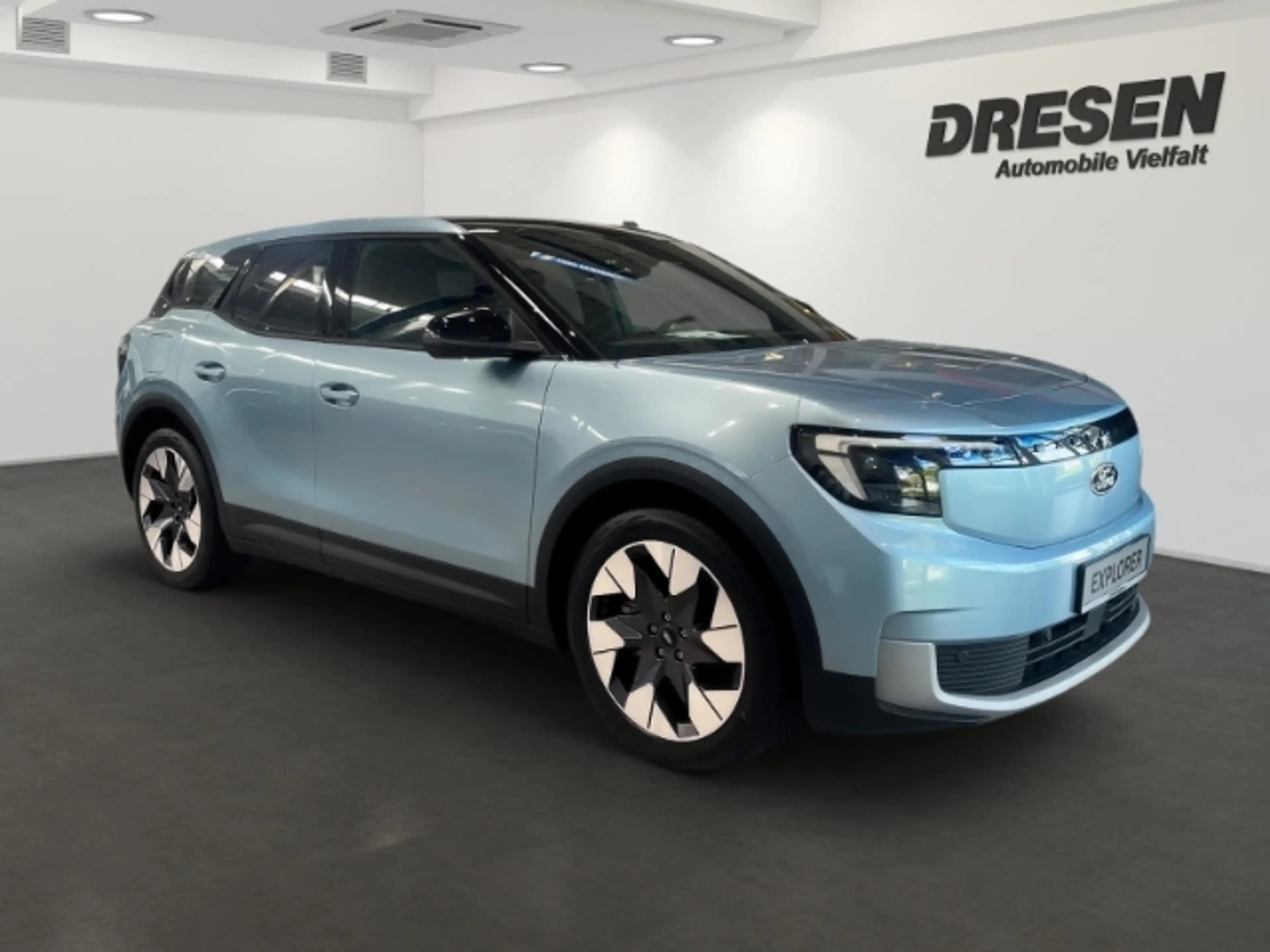 Ford Explorer Premium+Kamera+Navi+Abstandstempomat+Müdigkeitserk — photo 2