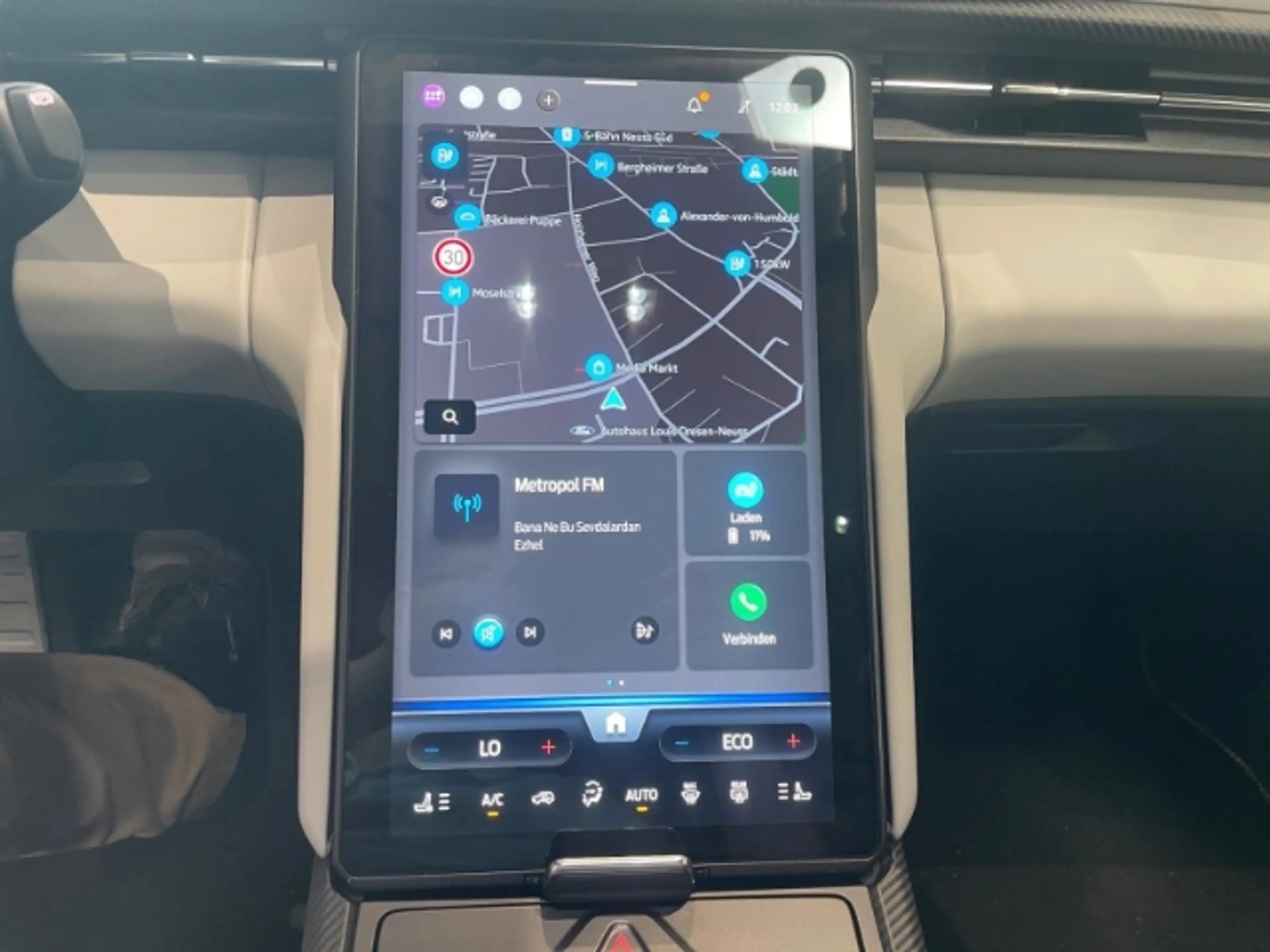Ford Explorer Premium+Kamera+Navi+Abstandstempomat+Müdigkeitserk — photo 9