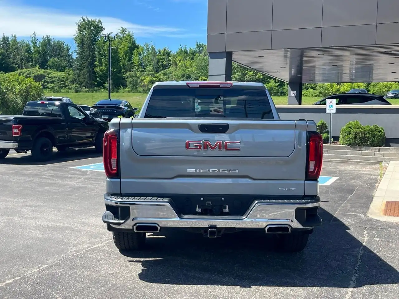 GMC Sierra 1500 fotografie GMC Sierra 1500