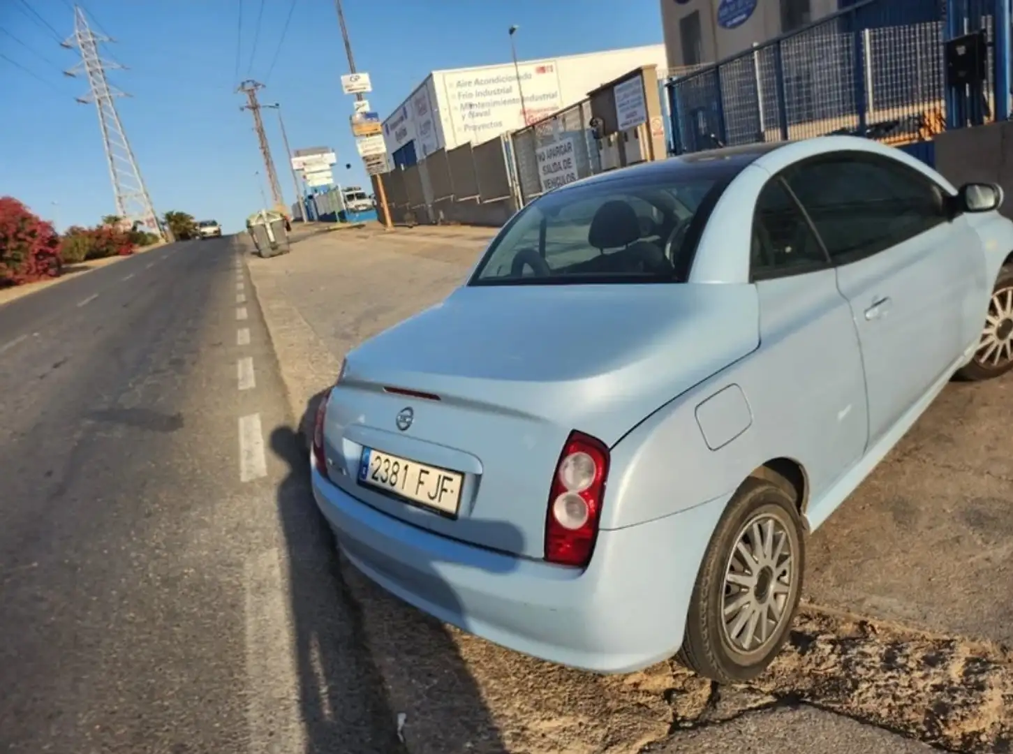 Nissan Micra Micra C+C 1.4i Tekna Tekna Azul - 2