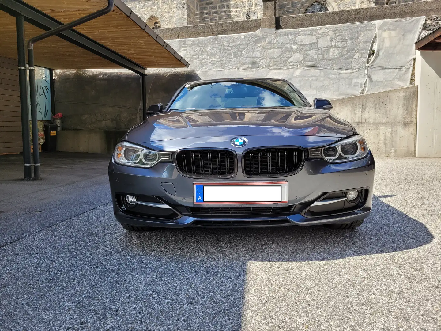 BMW 318 d Navi 19" M-Alufelgen Rückfahrkamera uvm. Grey - 1