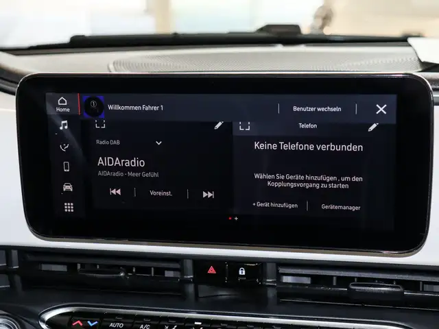Fiat 500e view 7