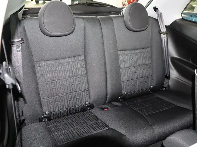 Fiat 500e view 4