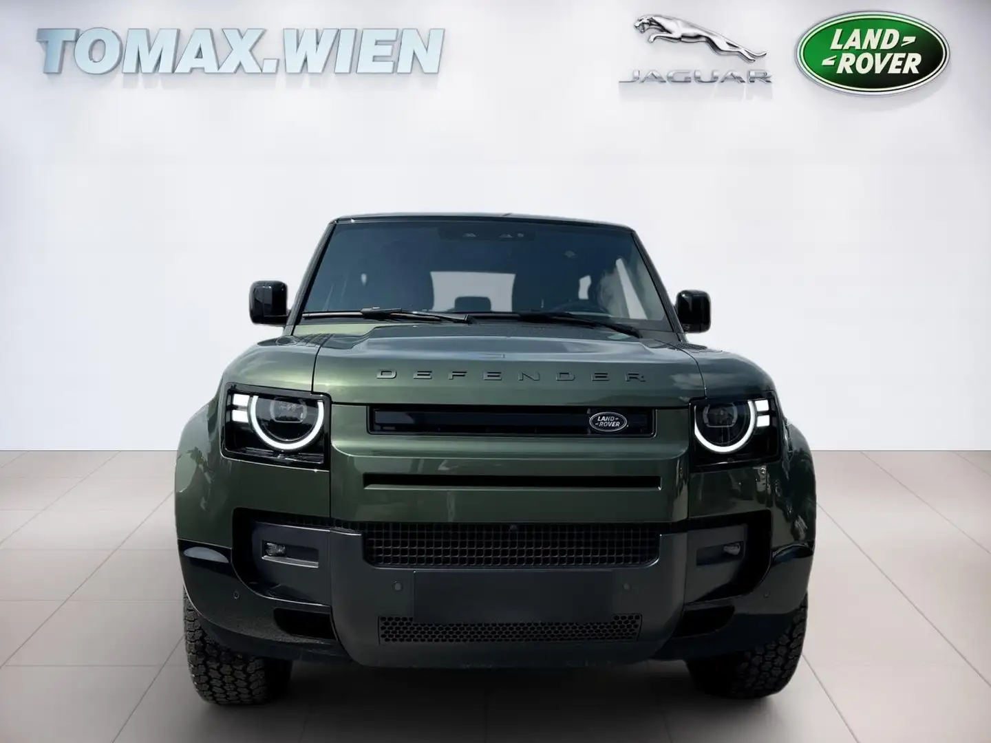 Land Rover Defender 90 D250 AWD X-Dynamic SE Aut. Grün - 2