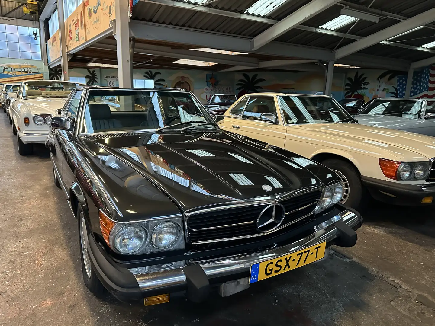 Mercedes-Benz SL 560 SL Negru - 2